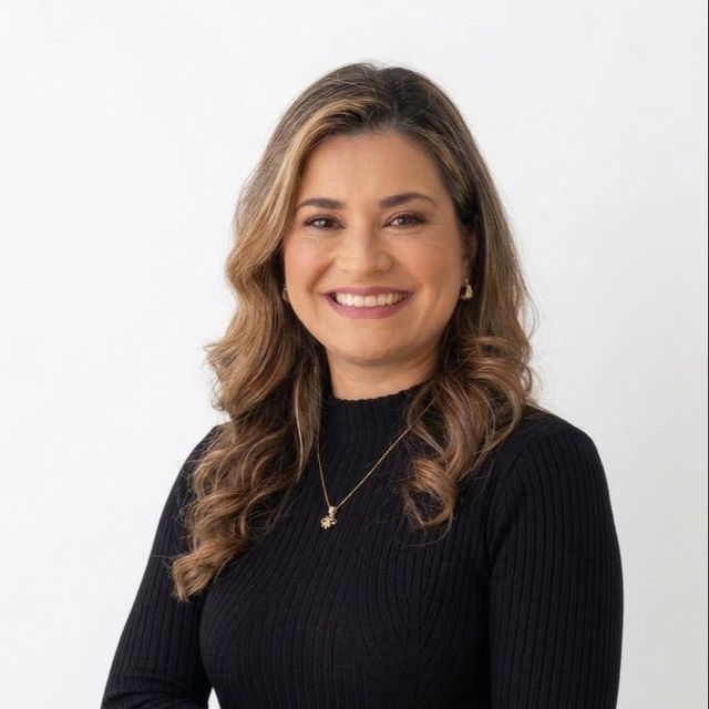 Mariana Montenegro Kuhnert Dourado, Ginecologista Niterói