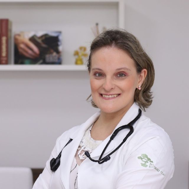 Rosmary  Tatiane Arias Buse, Geriatra São Paulo