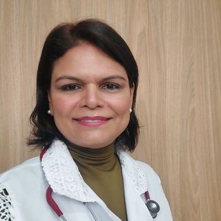 Gisele Correia Pacheco Leite, Cardiologista pediátrico Uberlândia