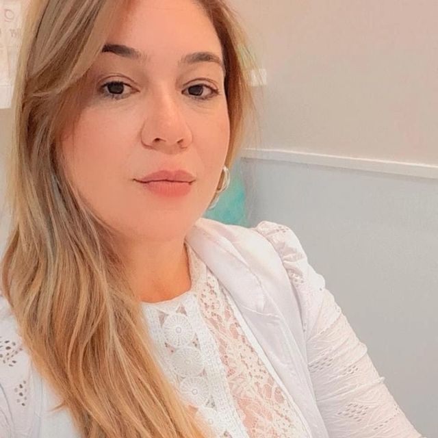 Izabella Caldas, Fisioterapeuta Caruaru
