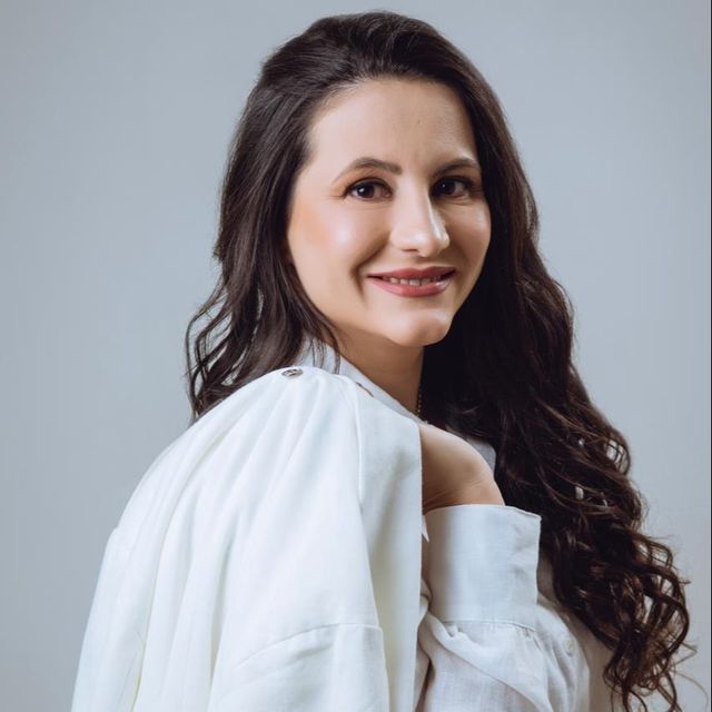 Fernanda Felipe Cruvinel, Pediatra Uberlândia