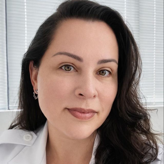 Daniele Karpinski, Generalista Curitiba