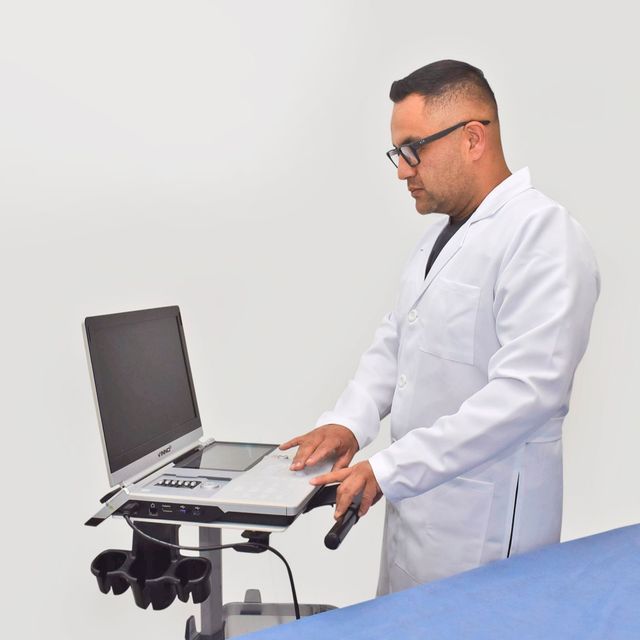 Andrés Johanny Ramirez Piza, Especialista en Tratamiento del Dolor Bogotá