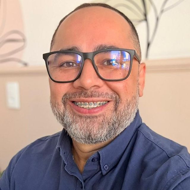 Cláudio Márcio  Brito Cordeiro, Psicólogo Curitiba