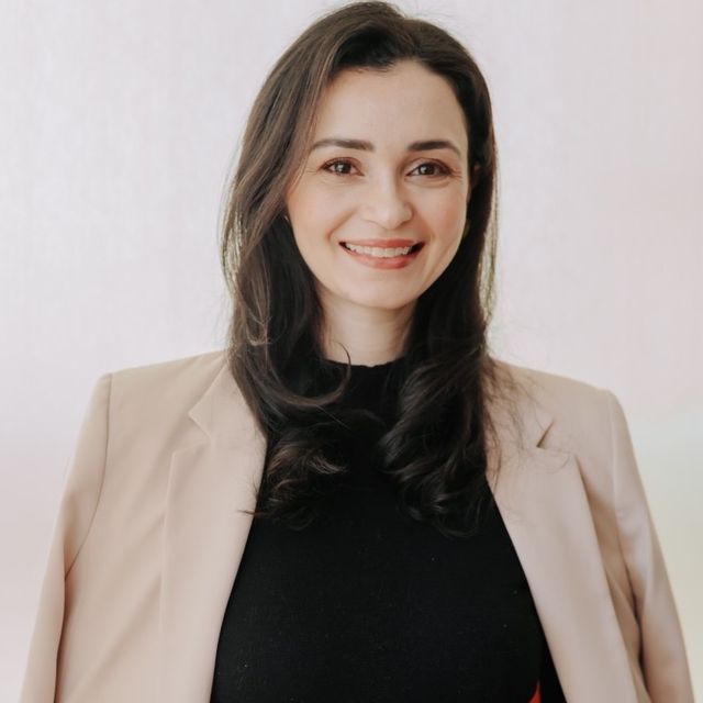 Ana Carolina  Salem, Médico Acupunturista Maringá