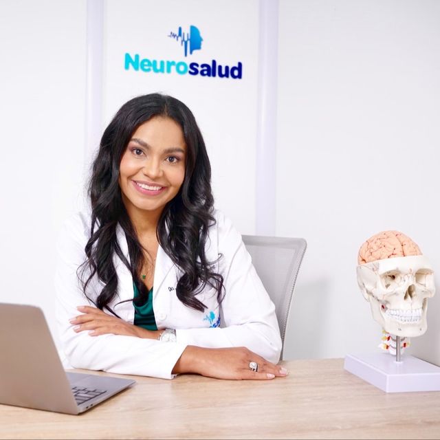 Arlene Cuesta Gutiérrez, Neurólogo Bogotá