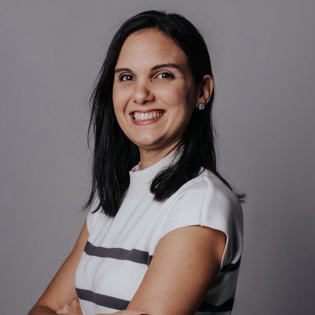 Mariana Oliveira Bastos, Neurologista São José dos Campos