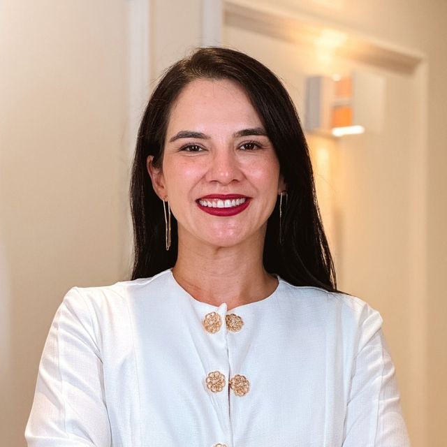 Bruna Côrtes Rodrigues, Dermatologista Brasília