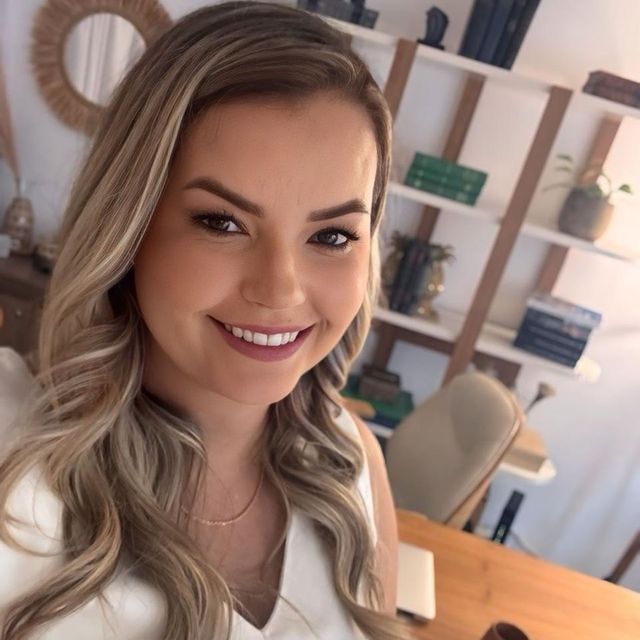 Kássia Arouca Cardoso, Psicanalista Rio de Janeiro