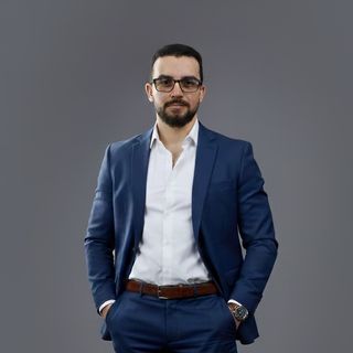 Ampliar imagem: Bruno Mota de Souza, Cirurgião buco-maxilo-facial Brasil Novo