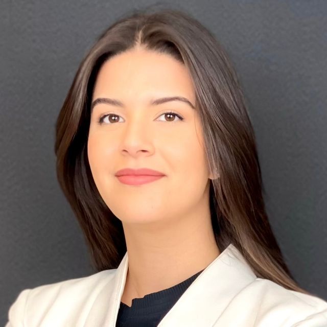 Marina Baeta Neves, Dermatologista Rio de Janeiro