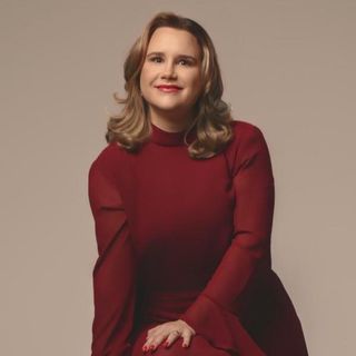 Ampliar imagem: Maria Carolina Alves Ferreira Paiola, Oftalmologista Monte Aprazível