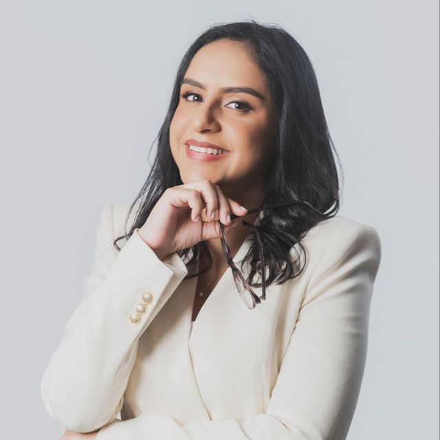Bruna Souza, Cirurgião vascular Ubá