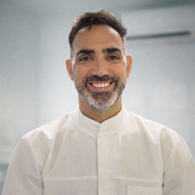 Leandro G. Milito, Odontólogo Rosario