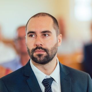 Ampliar imagem: Guido Tomazzia, Terapeuta complementar Canelinha