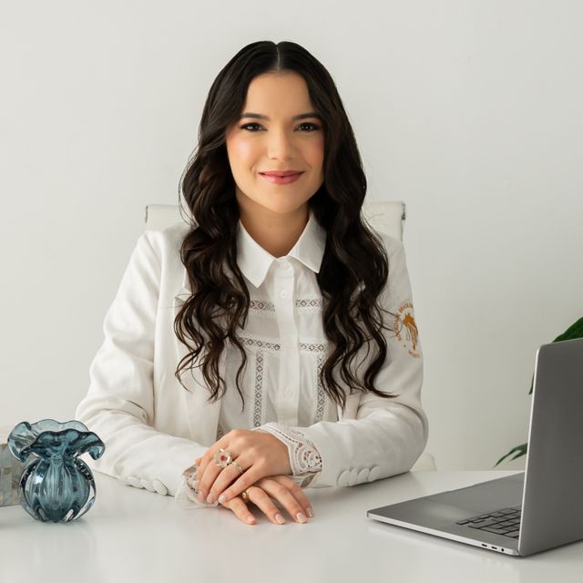 Marinna Sampaio Campos, Dermatologista Santos