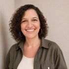  Daniela M. Abade