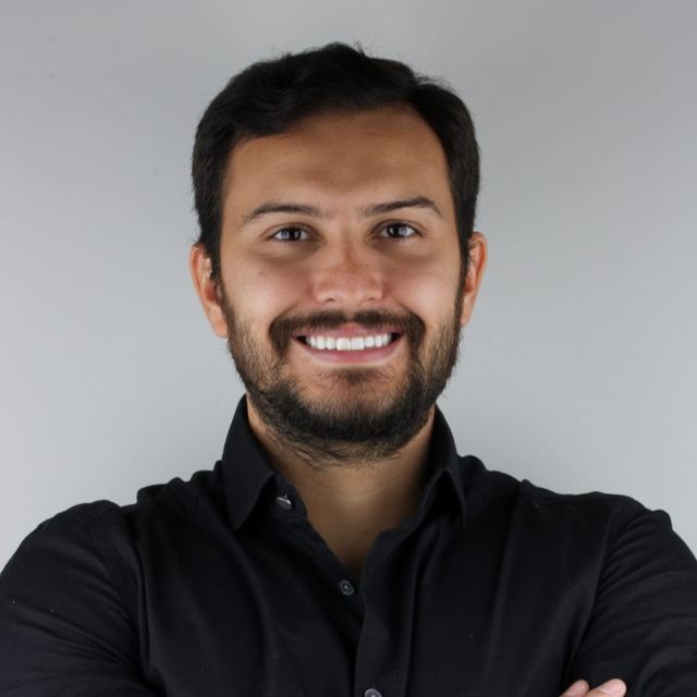 Harley  Carreira Mercante Campos, Dentista Volta Redonda