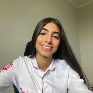 Ampliar imagem: Camila  Teciano, Dentista Campinas