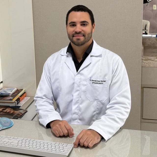 Patrick Cezar Andrade, Oftalmologista Campina Grande
