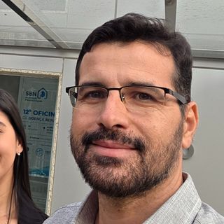 Giliarde Martins Benevides, Médico de família Marataízes