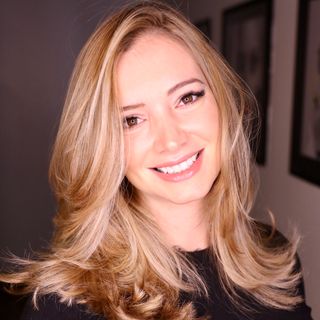 Ampliar imagem: Nathalia Barreto De Paula Bazílio, Cirurgião plástico Rio de Janeiro