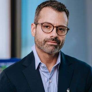 Dr. Tomas Filipe Pellegrini Lopes