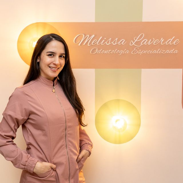 Melissa Laverde, Odontólogo Rionegro