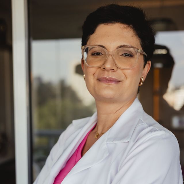 Camila Ayer Miranda Borges, Médico de família Campinas