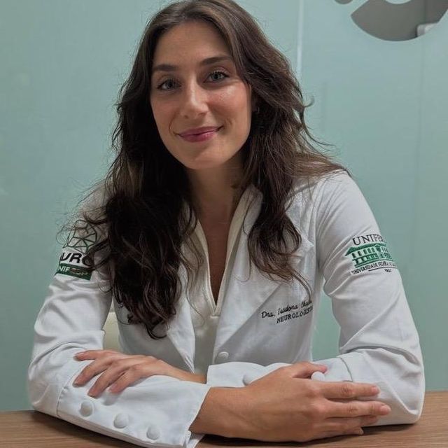 Isadora  Chain Lima, Neurologista Itaúna