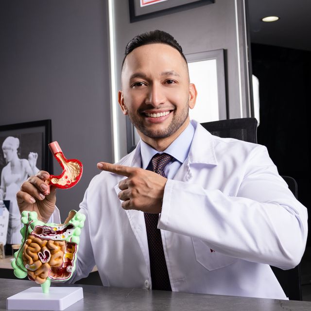 Javier Alfredo Pérez, Gastroenterólogo Bogotá