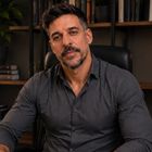 Dr. Estêvão  Machado
