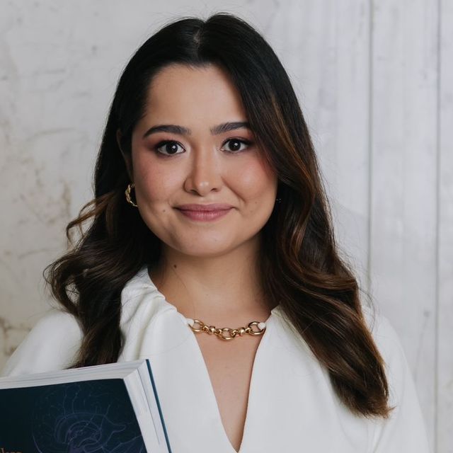 Tiemi Thais Tomonaga, Neurologista Curitiba