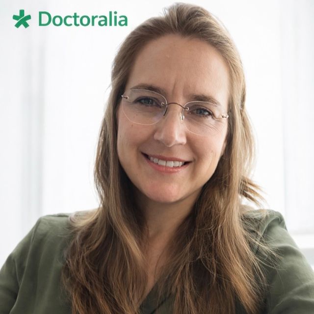 Polet S Cornejo Paredes, Psicólogo Isla de Pascua