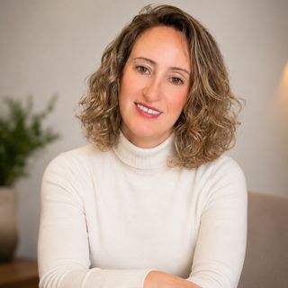 Liliane Bersan, Terapeuta complementar Atibaia