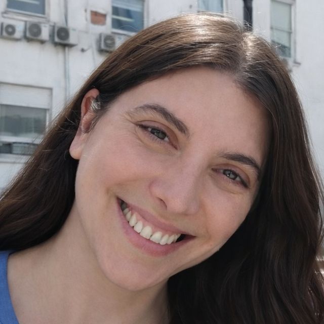 Patricia Ferrari, Psicólogo Hurlingham