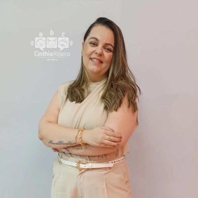 Cínthia Ribeiro