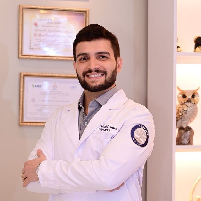 Dr Gabriel Freire, Geriatra Teresina