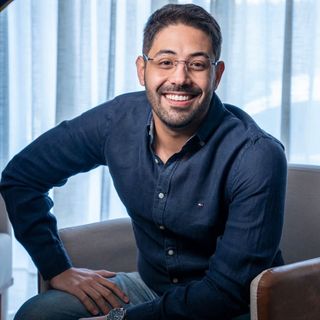 Ampliar imagem: João Manuel Simões Maronezi Kato Abrão Franzoni, Dentista Mococa