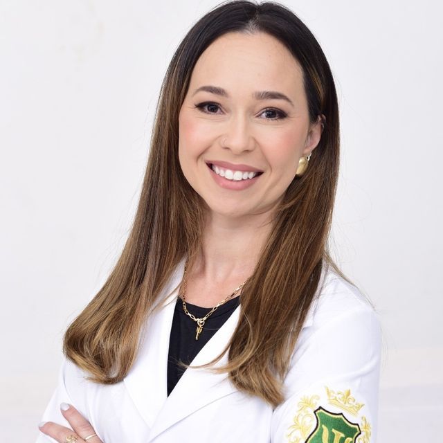 Anna  Carolina  Lages, Psicólogo Curitiba