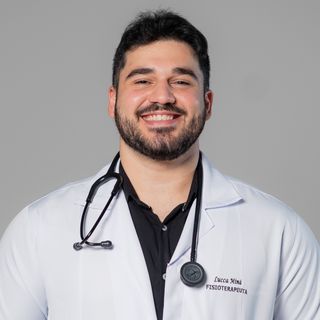 Ampliar imagem: Lucca Miná, Fisioterapeuta Eunápolis