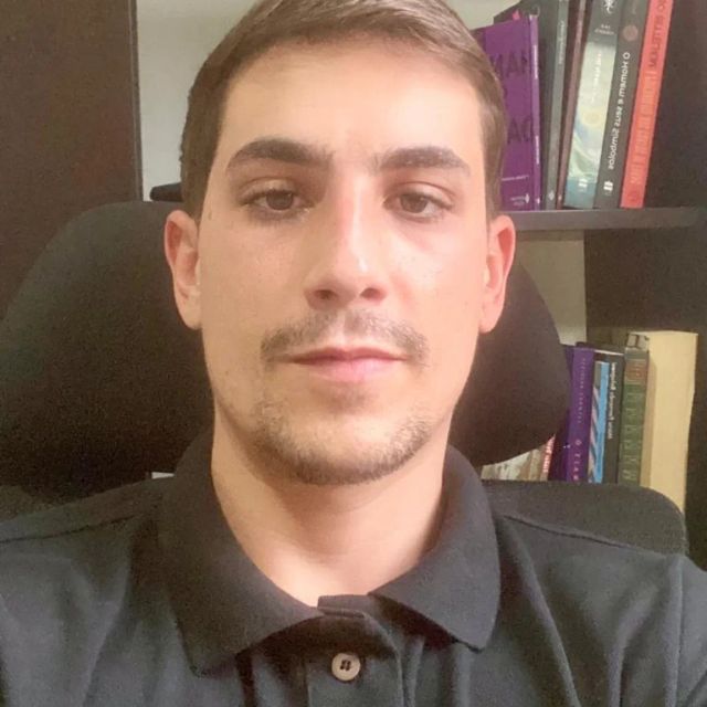 Vitor Bolognesi , Psicólogo Pouso Alegre