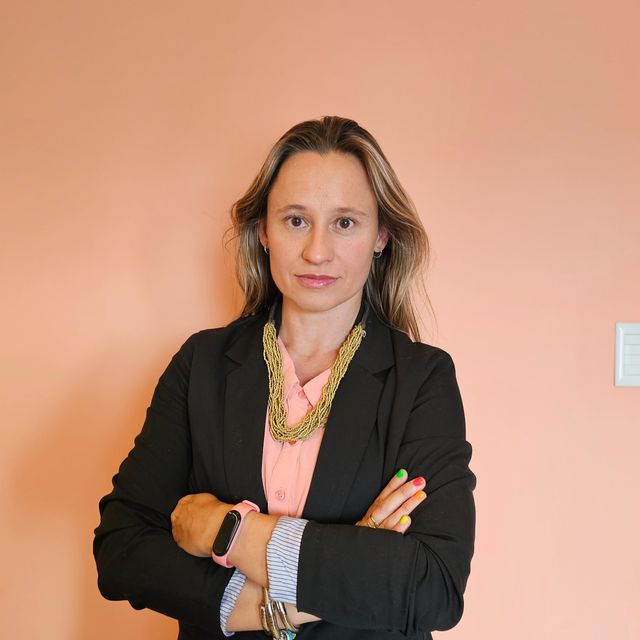 Celeste Etchemendi, Psicólogo Tandil