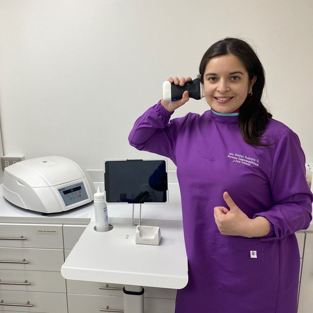Romina Pedreros, Dentista Valdivia