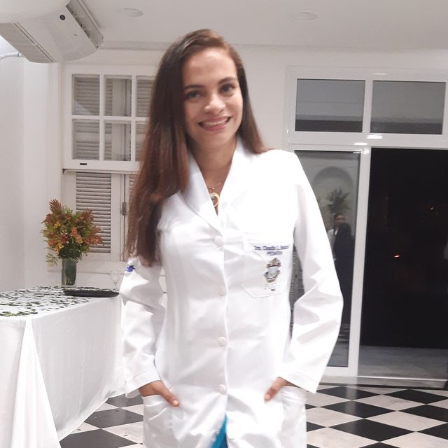 Claudia Liliana Bolaños Vargas, Pediatra Buenaventura