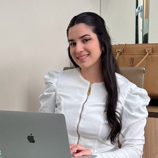 Gabrielle Figueira, Dentista Manaus