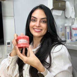 Aline Bhianca Czorny Buch, Dentista Mauá