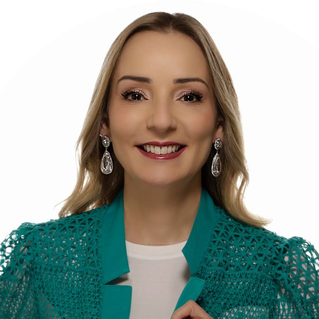 Maristela Maia Lobo, Dentista Moema