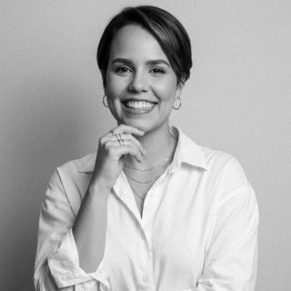 Maria Cecília Paz, Psiquiatra Bom Conselho