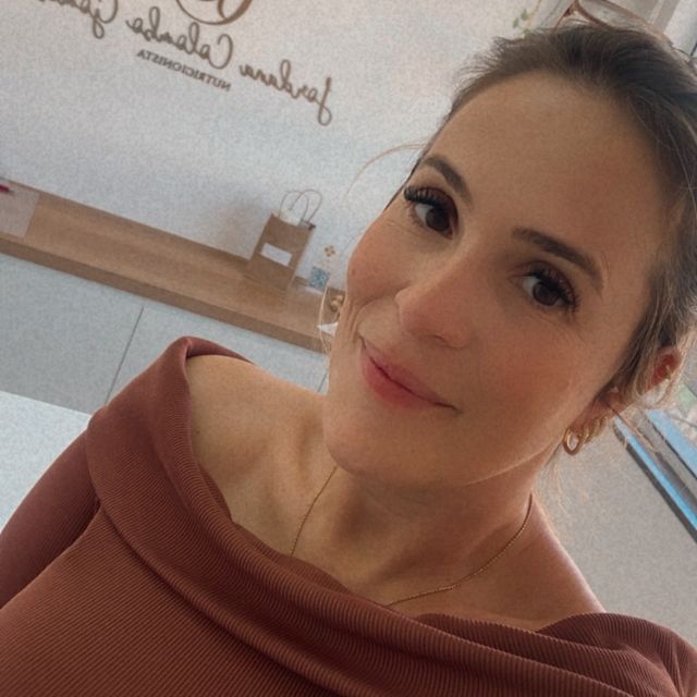 Jordana  Colombo Gomes, Nutricionista Santo Antônio Da Patrulha